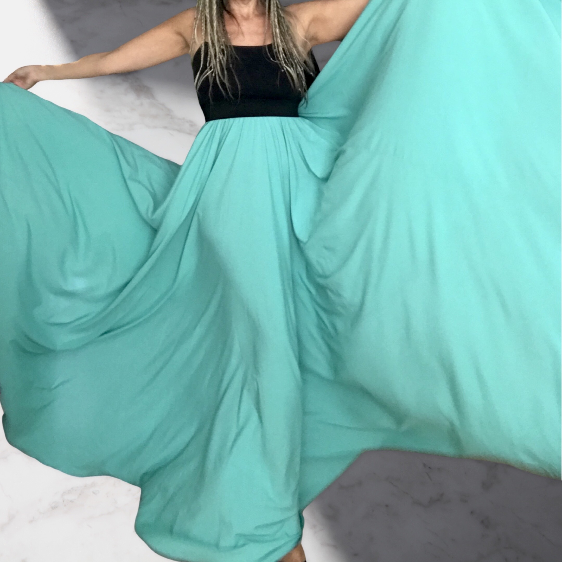 Dlouhé letní šaty BOROS DR-L-GR02